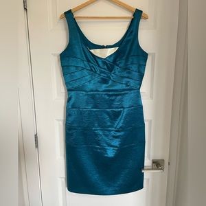 Stunning Laura special occasions body con dress 🤩